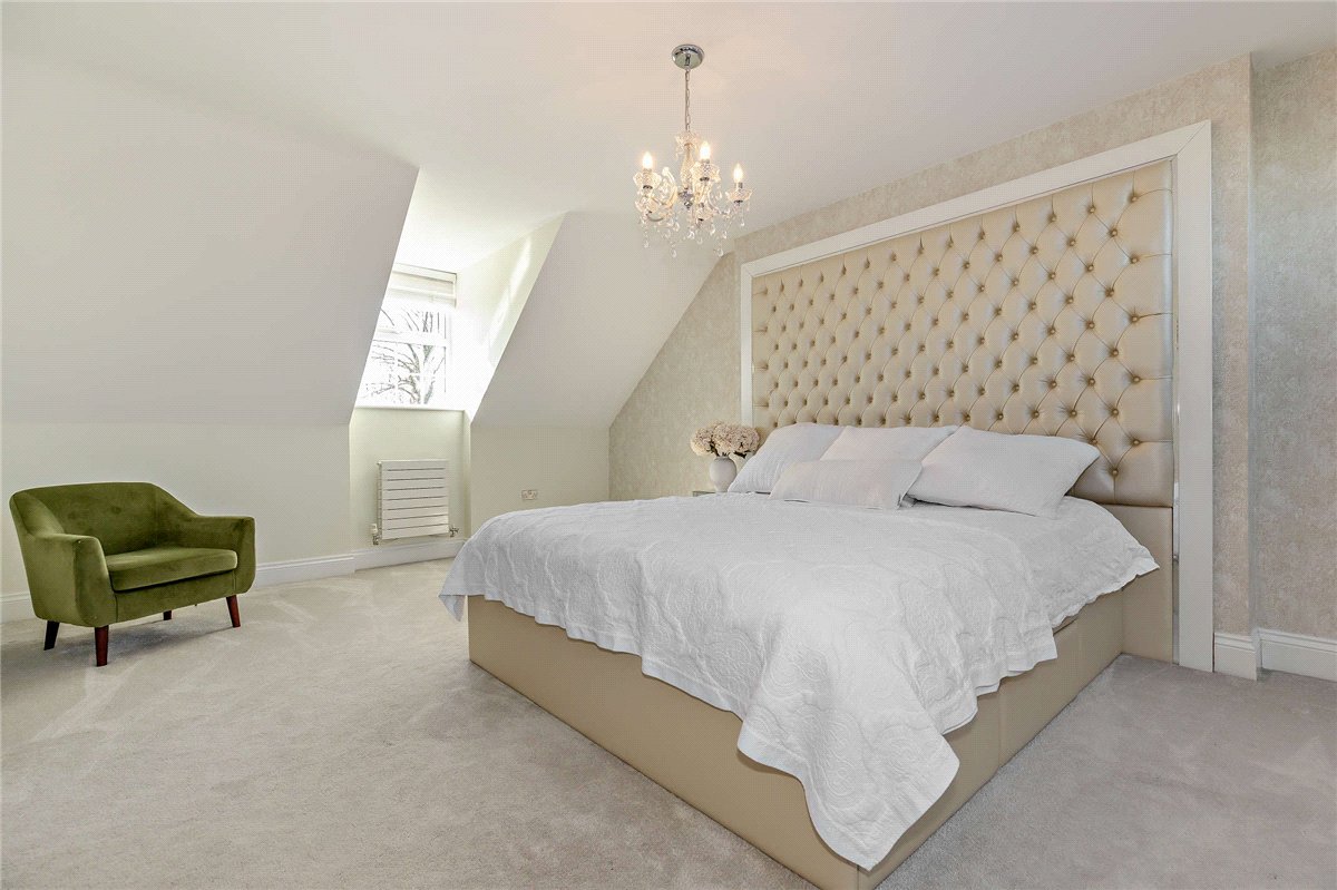 6 bedroom House, Woodland Close, Wetherby, LS22 - Available, Image 17