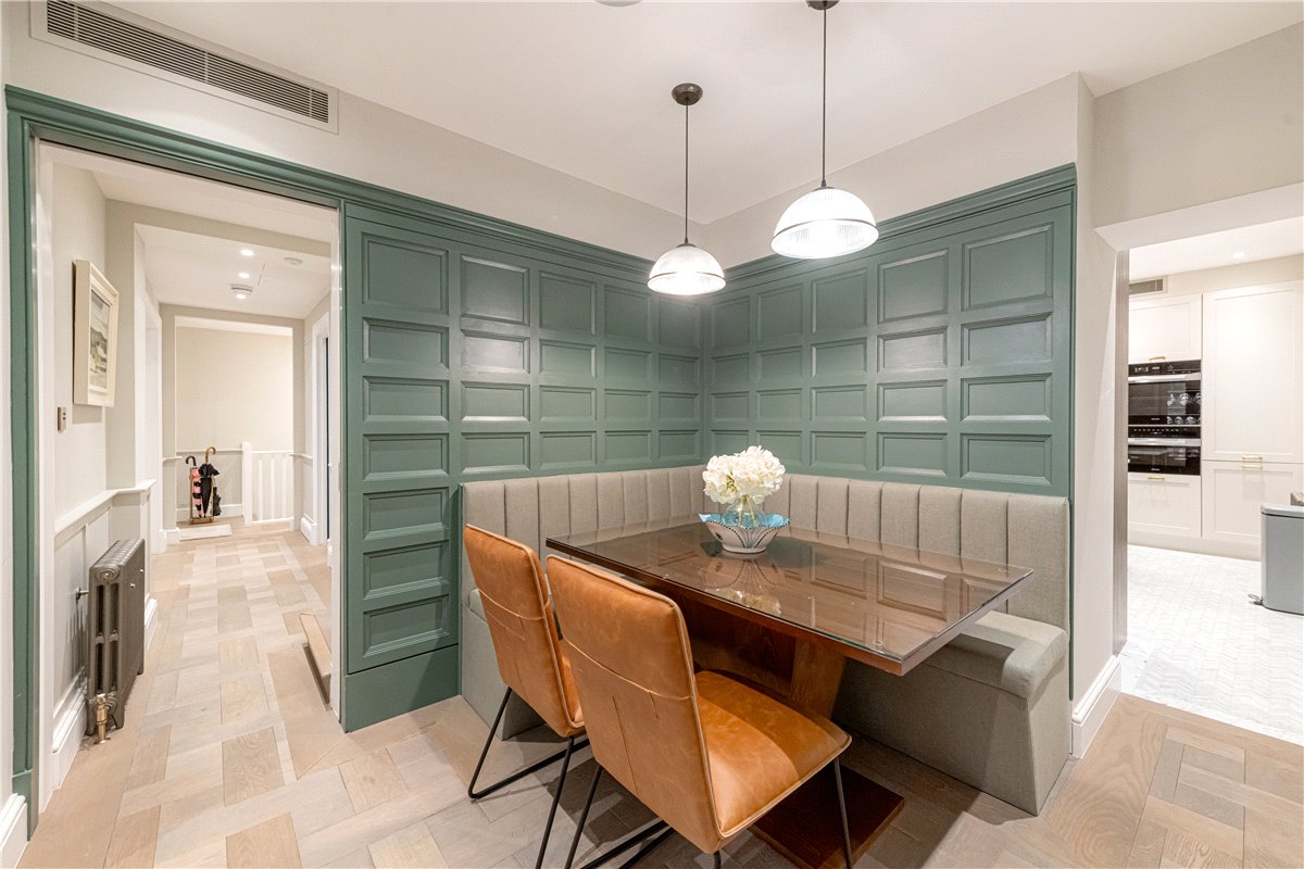 3 bedroom Maisonette, Shepherd Street, Mayfair, W1J - Available, Image 12