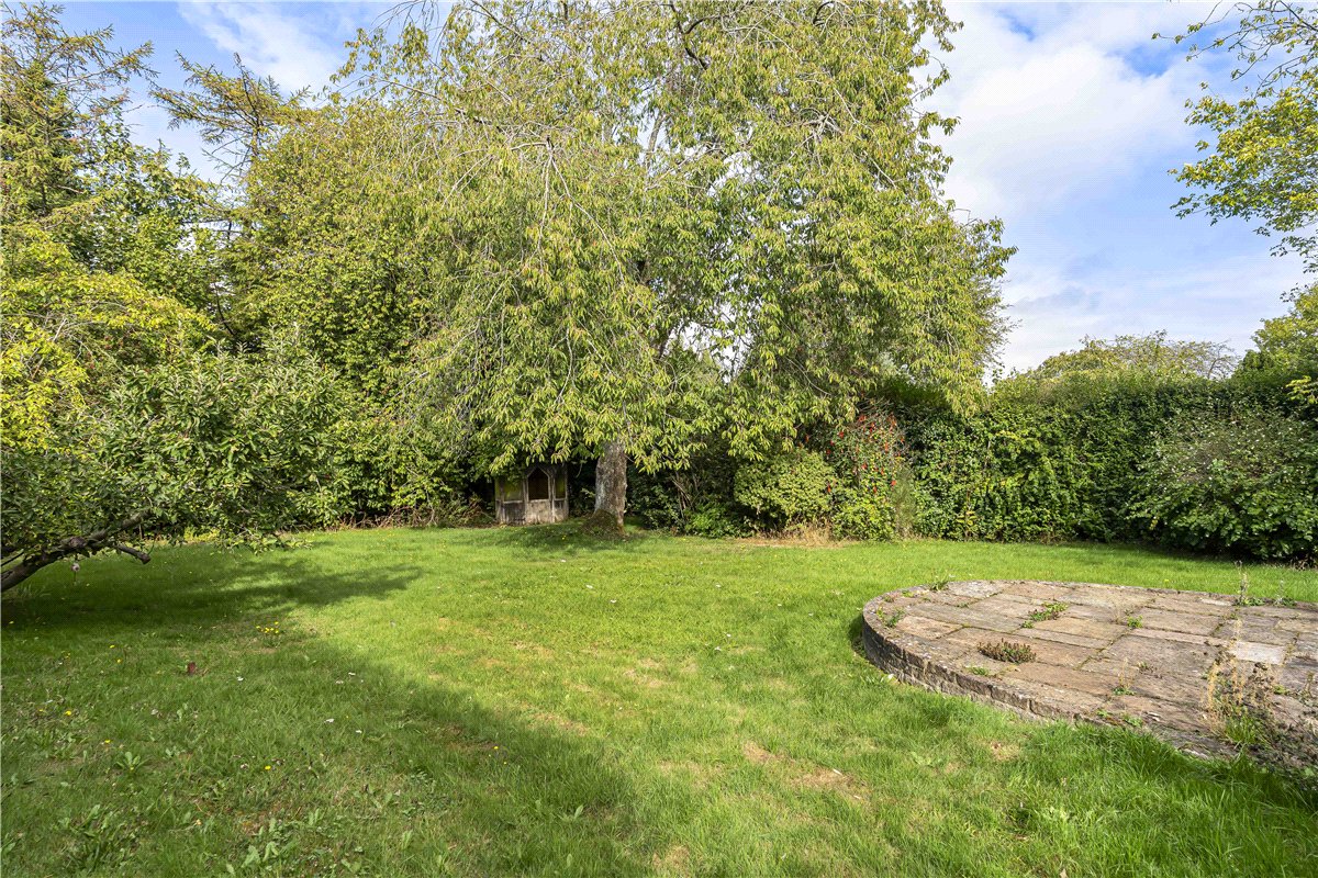 4 bedroom House, High Street, Manton, SN8 - Available, Image 16