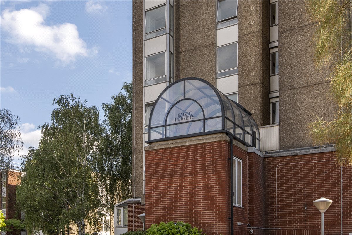2 bedroom Flat, Eagle Heights, Bramlands Close, Battersea, SW11 - Sold, Image 9