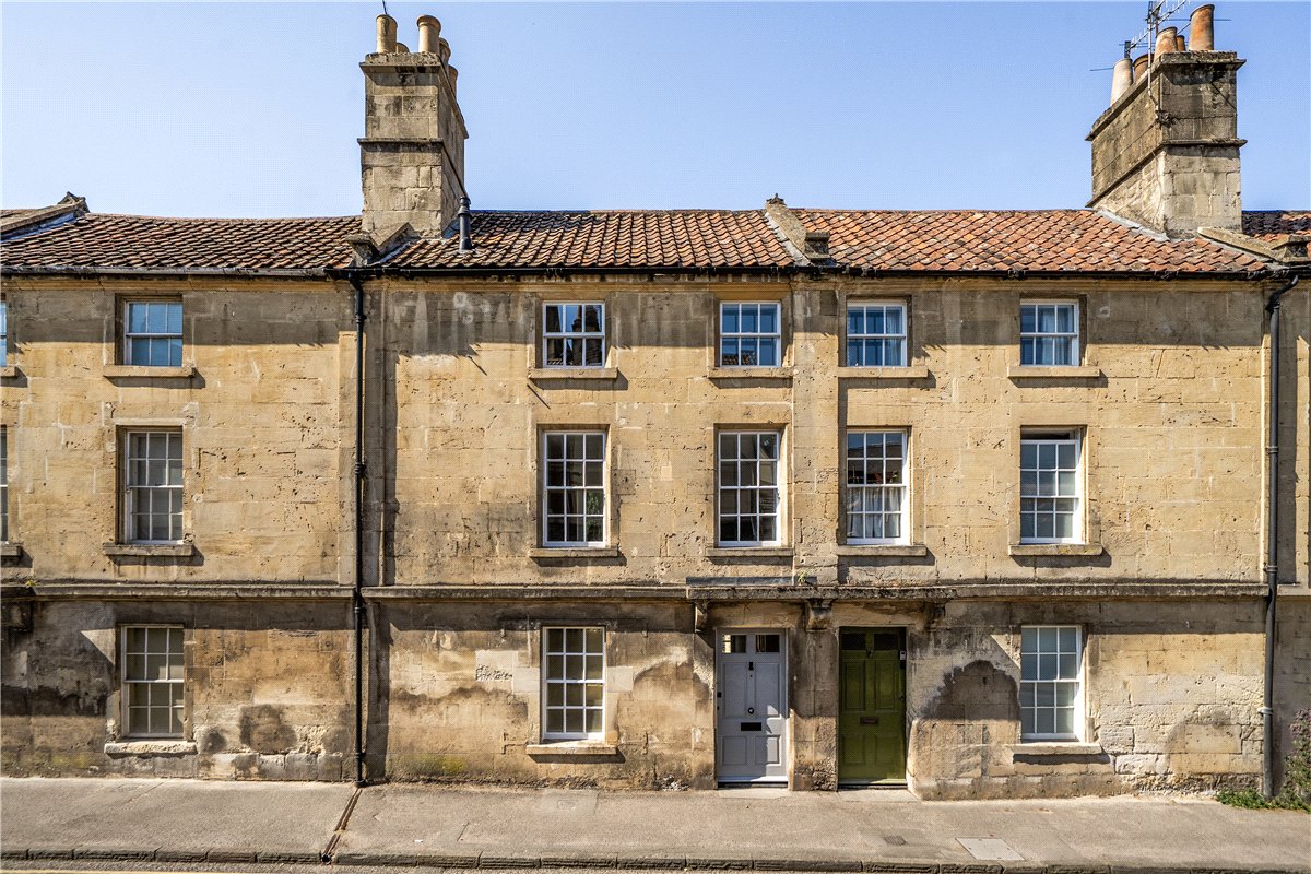 1 bedroom House, Prior Park Road, Bath, BA2 - Available