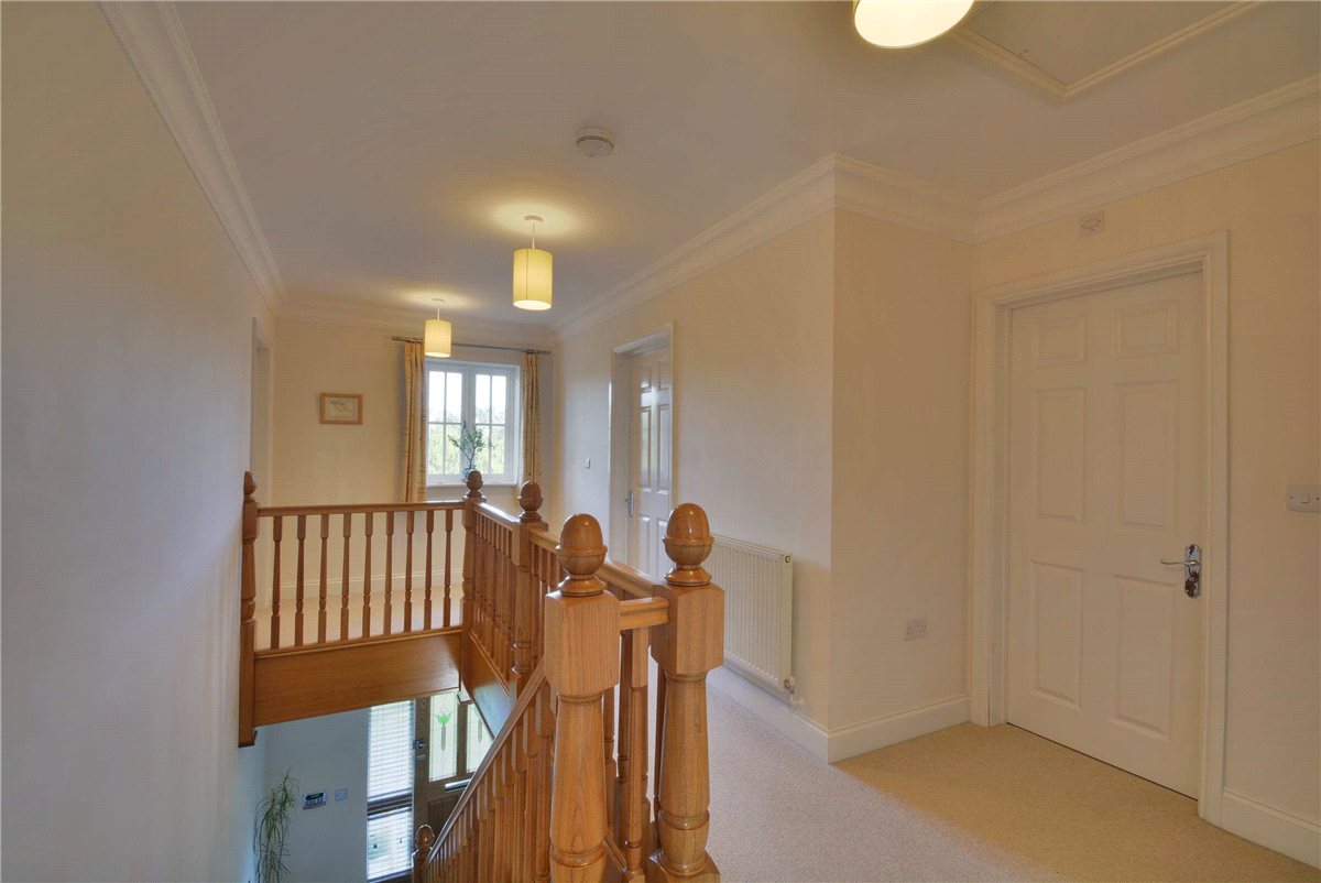 4 bedroom House, Brimpton, Berkshire, RG7 - Available, Image 12