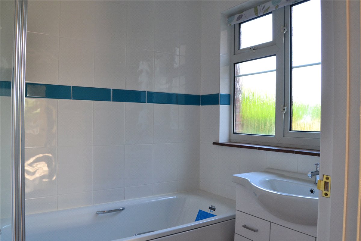 3 bedroom House, Burgess Farm Cottages, Woodlands St. Mary, RG17 - Let Agreed, Image 6
