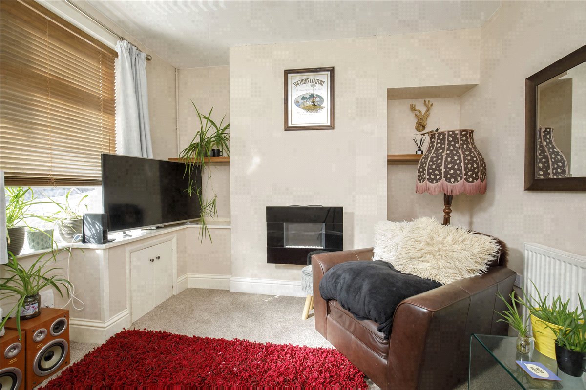 2 bedroom House, Ruby Street, York, YO23 - Available, Image 2