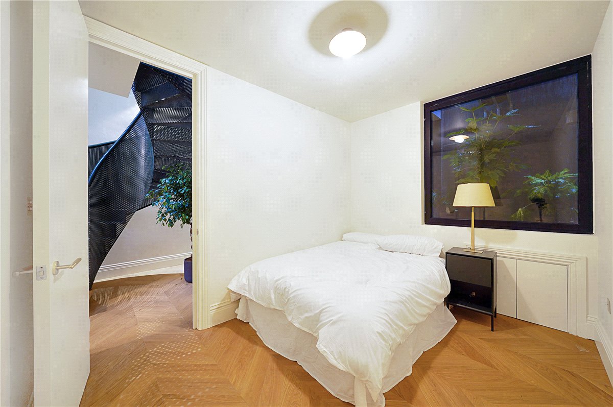 3 bedroom House, Cortayne Road, London, SW6 - Available, Image 16