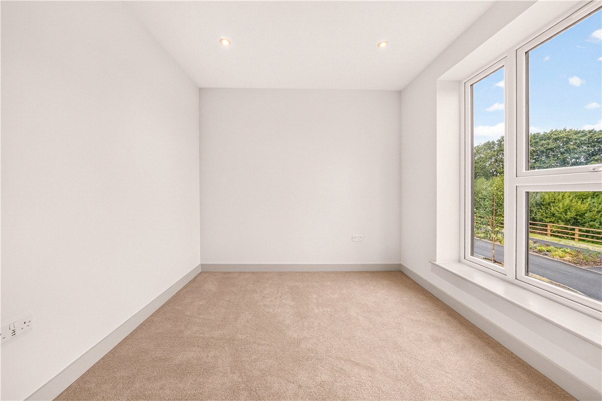 3 bedroom House, Ballast Road, Erith, DA8 - Let Agreed, Image 16