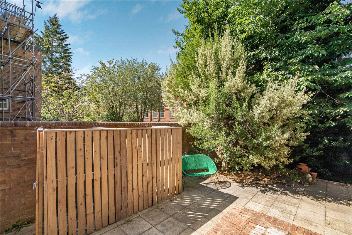 1 bedroom Flat, Walton Crescent, Oxford, OX1 - , Image 12