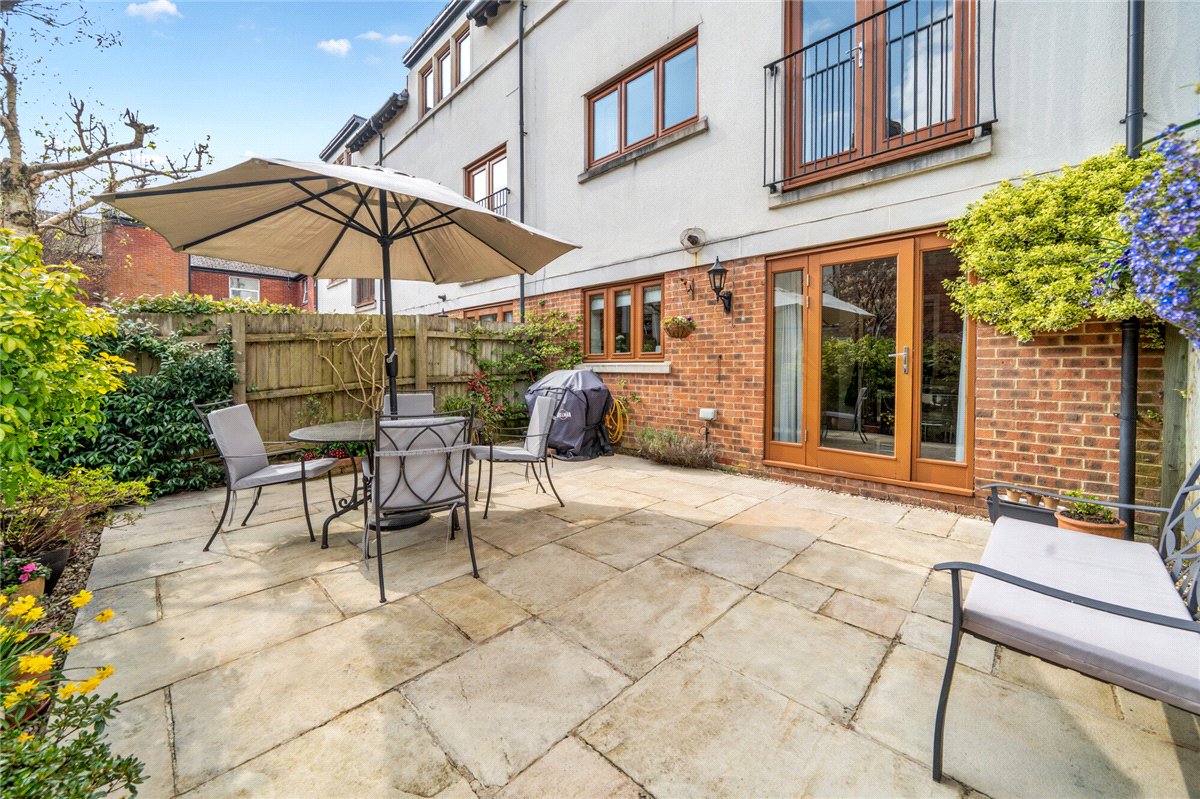 3 bedroom House, Cromwell Court, Marlborough, SN8 - Available, Image 17