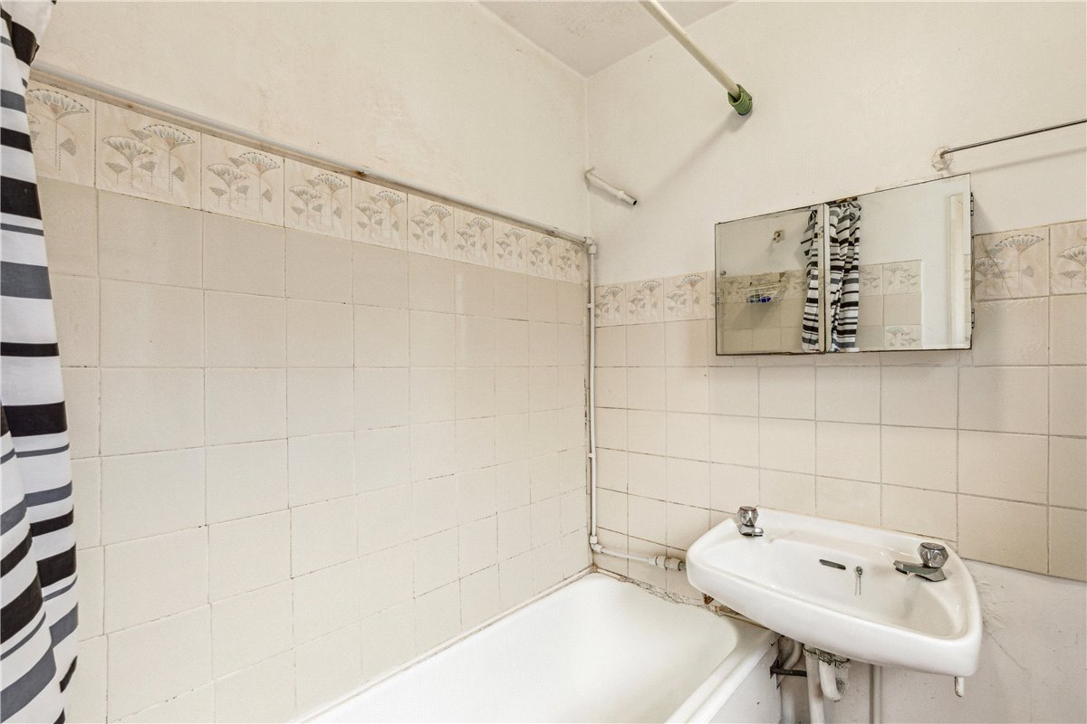 6 bedroom House, Niton Street, London, SW6 - Available, Image 10