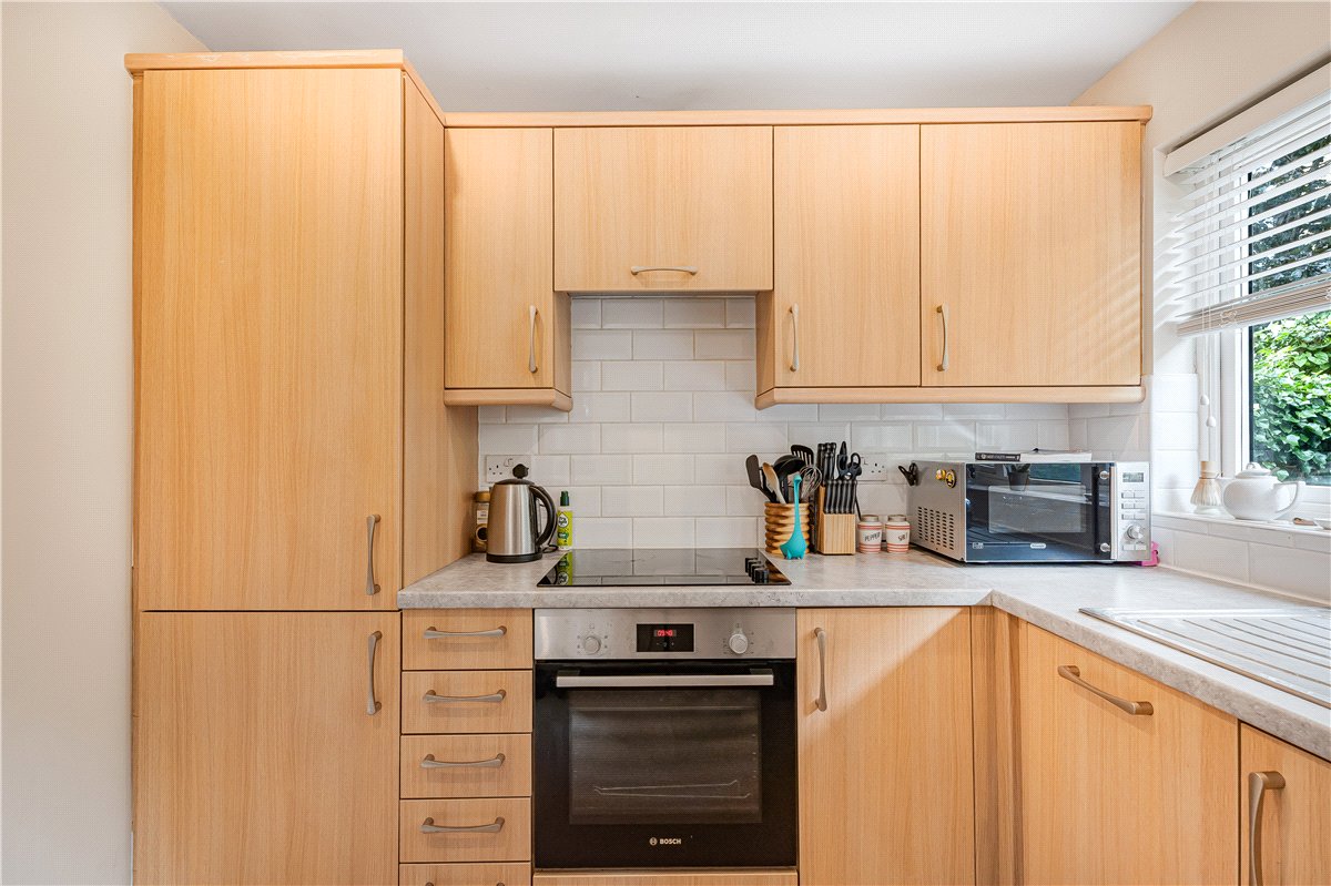 2 bedroom Maisonette, Walton Crescent, Oxford, OX1 - , Image 5