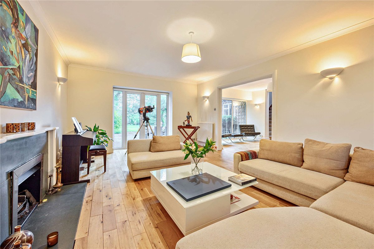 5 bedroom House, Andover Road, Newbury, RG14 - Available, Image 6
