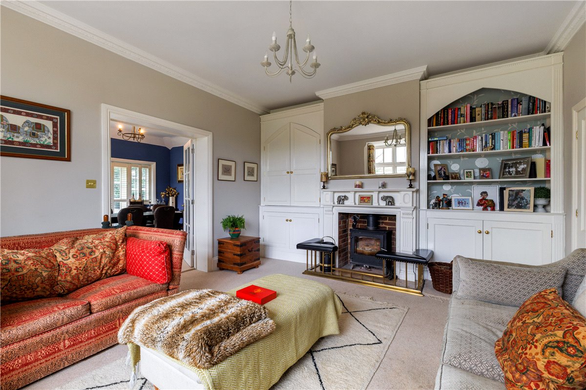 5 bedroom House, Bath Road, Marlborough, SN8 - Available, Image 3