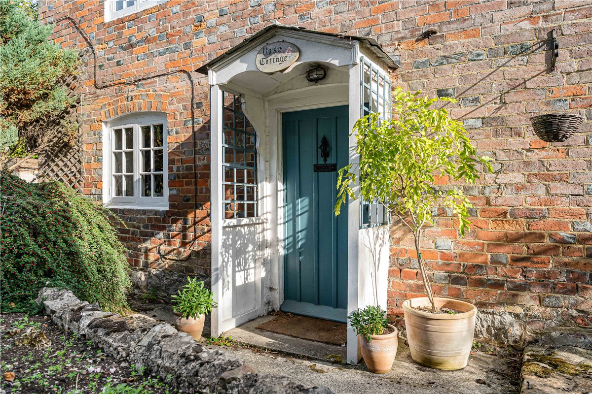 3 bedroom House, East Kennett, Marlborough, SN8 - Available, Image 13