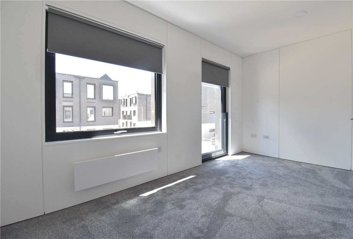 4 bedroom House, Lockhart Way, Northstowe, CB24 - Available, Image 9