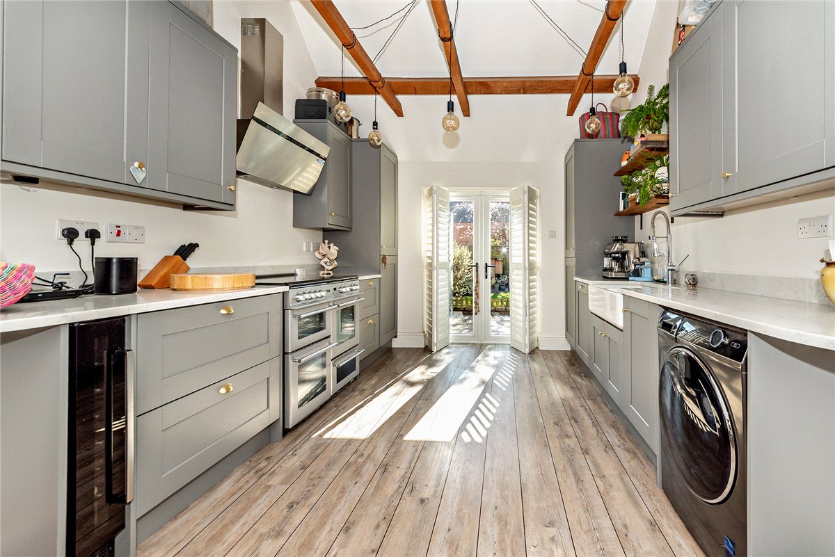 3 bedroom House, Churchway, West Ilsley, RG20 - Available