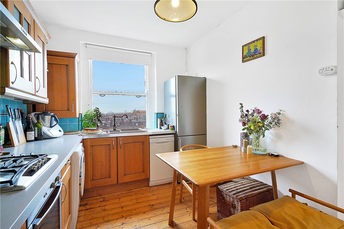 1 bedroom Flat, Waldemar Avenue, London, SW6 - , Image 8