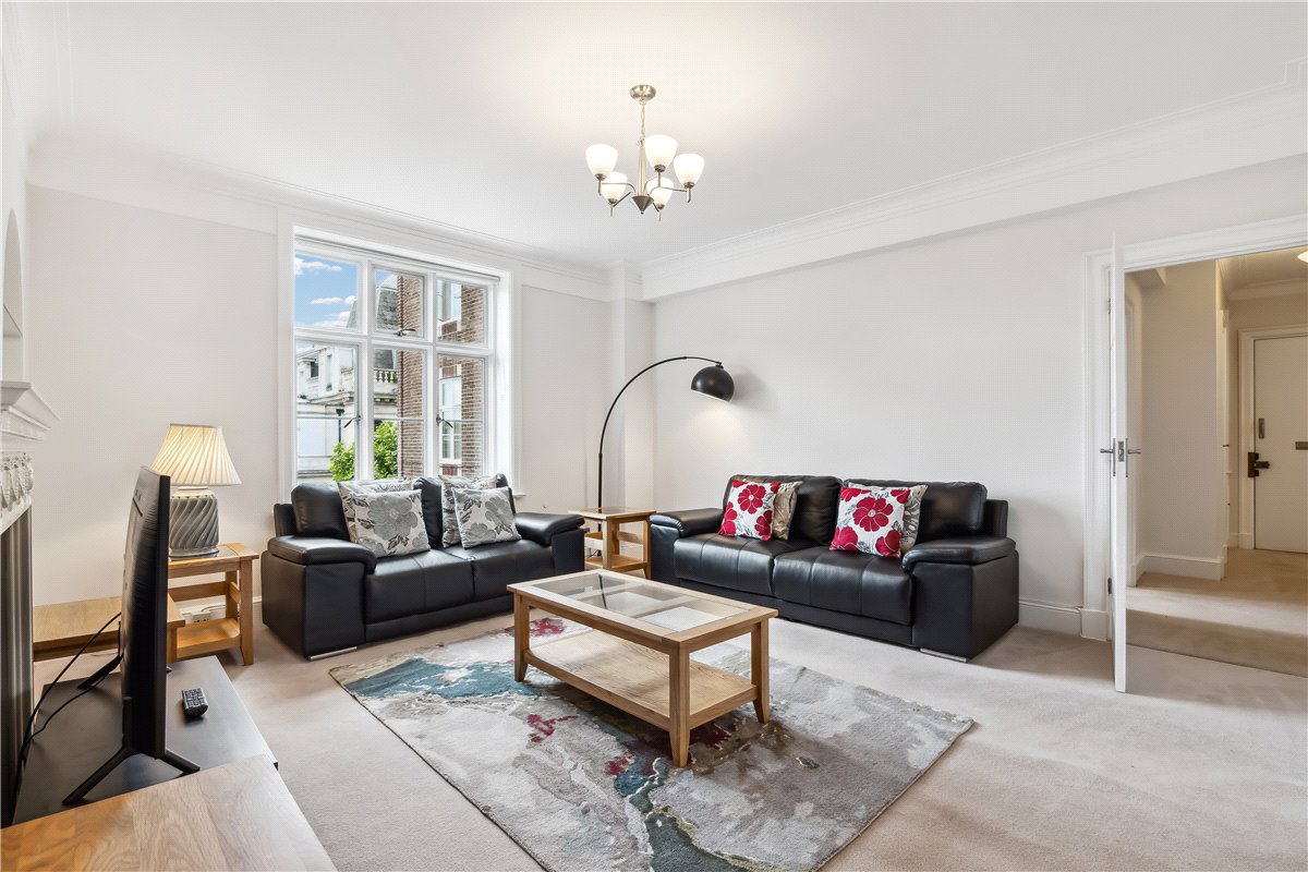 2 bedroom Flat, Chesterfield Gardens, Mayfair, W1J - , Image 10