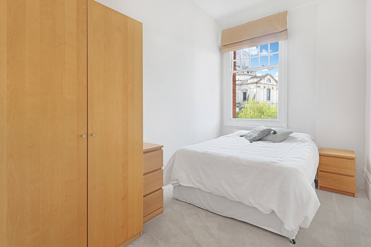 2 bedroom Flat, Egerton Gardens, Knightsbridge, SW3 - Available, Image 4