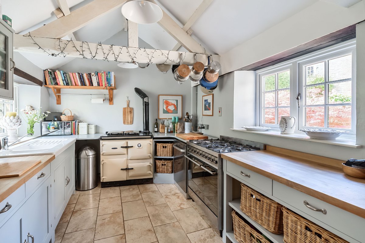 7 bedroom House, School Lane, Compton Dundon, TA11 - Available, Image 10