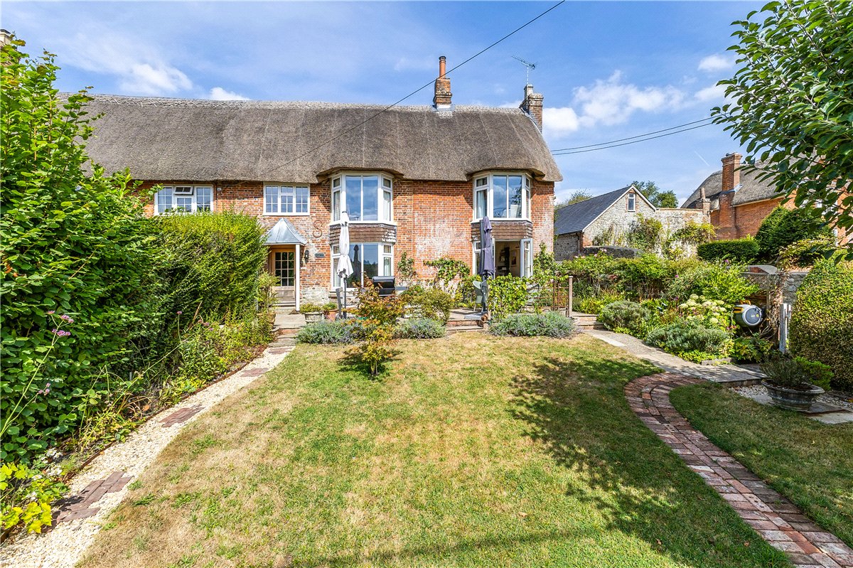 3 bedroom House, Woodborough, Pewsey, SN9 - Available, Image 20