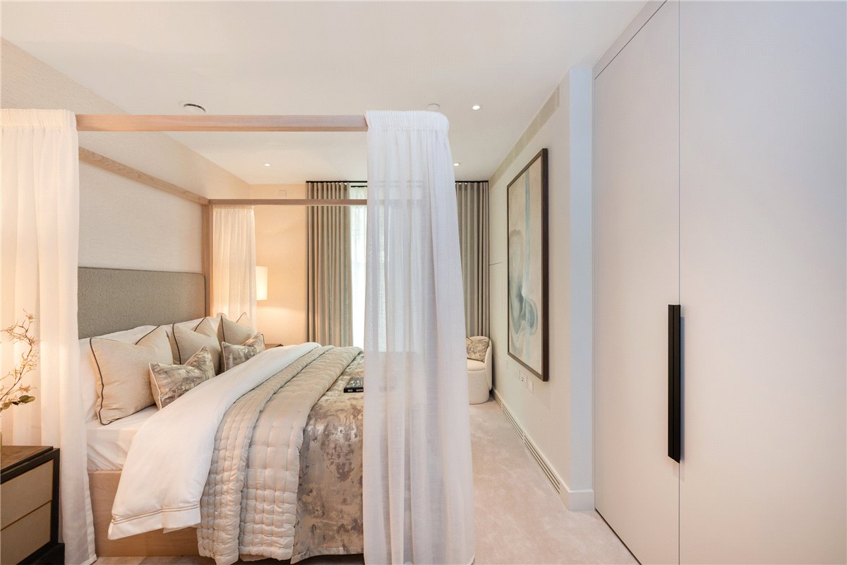 4 bedroom Flat, Waterfront Drive, Chelsea Waterfront, SW10 - Available, Image 4