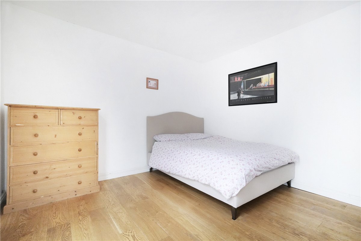 2 bedroom Flat, Warwick Way, Pimlico, SW1V - Available, Image 5