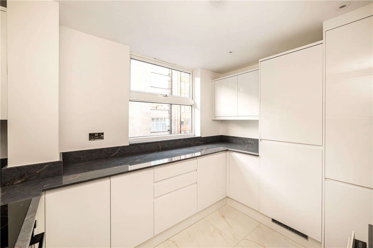 3 bedroom Flat, William Mews, Belgravia, SW1X - Available, Image 4