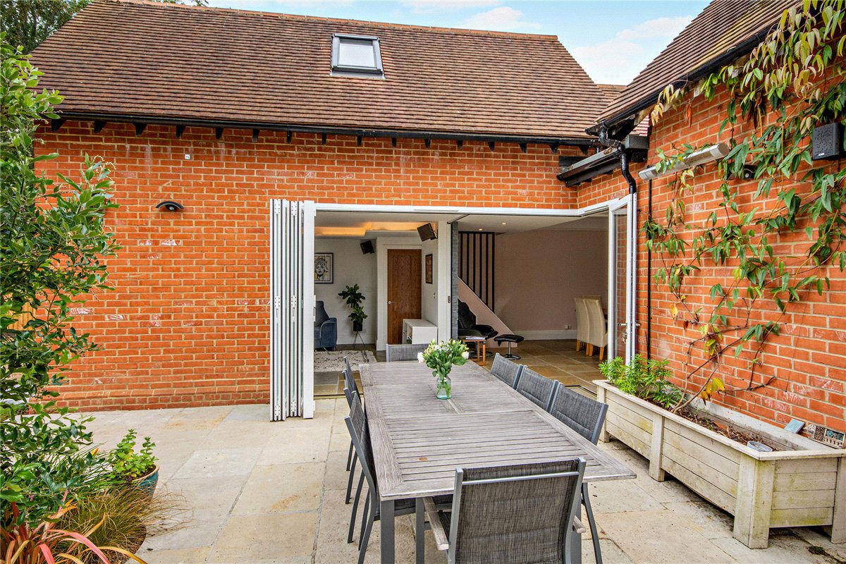 4 bedroom House, Battery End, Newbury, RG14 - Sold STC, Image 21