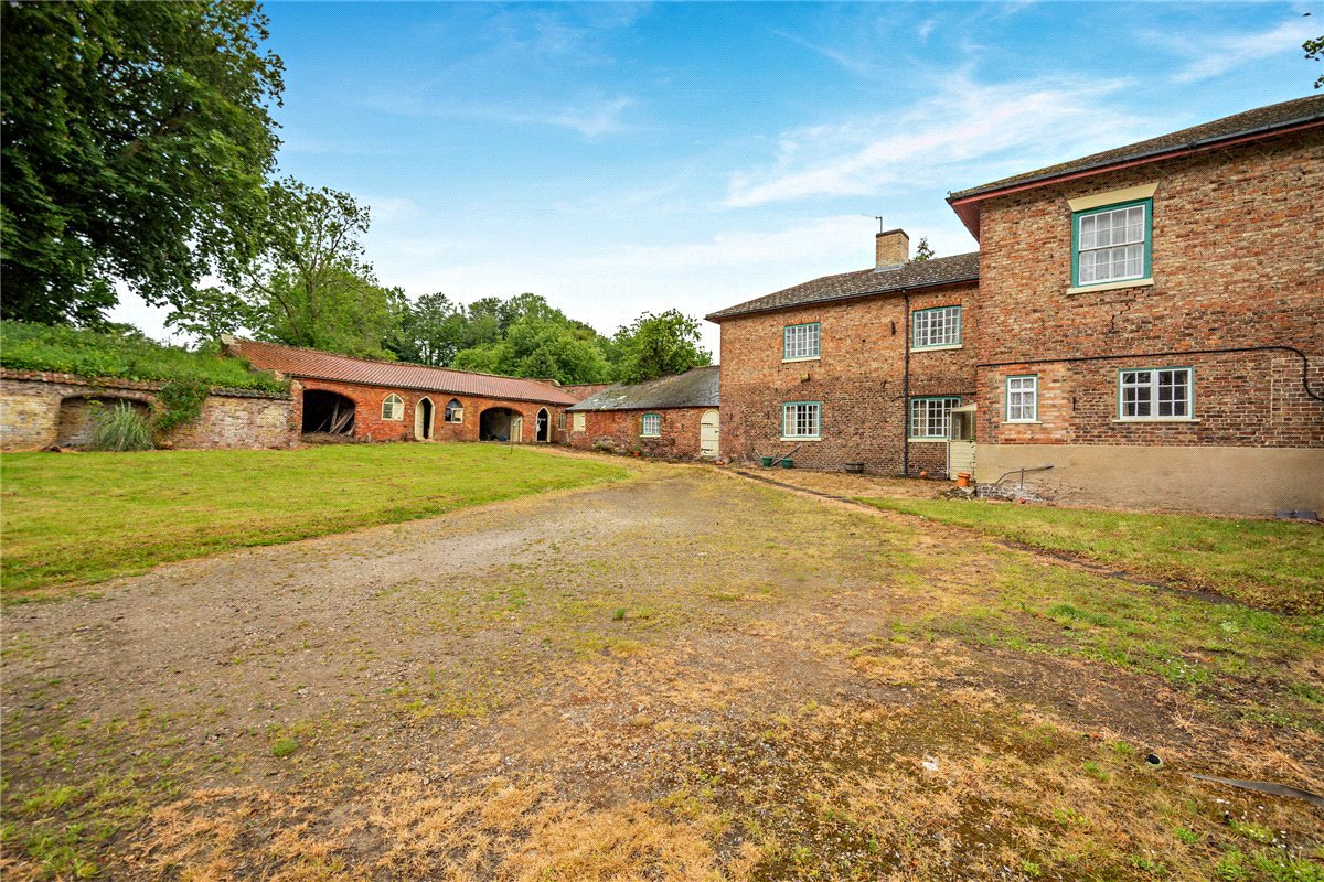   Farm, Lot 1 - Bassett House Farm, Thorpe Bassett, YO17 - Available, Image 15