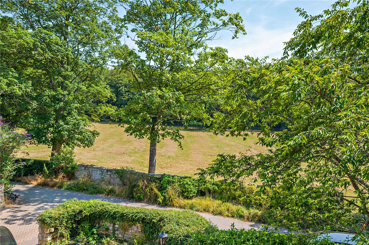 6 bedroom House, Hall Lane, Ledston, WF10 - Sold STC, Image 2