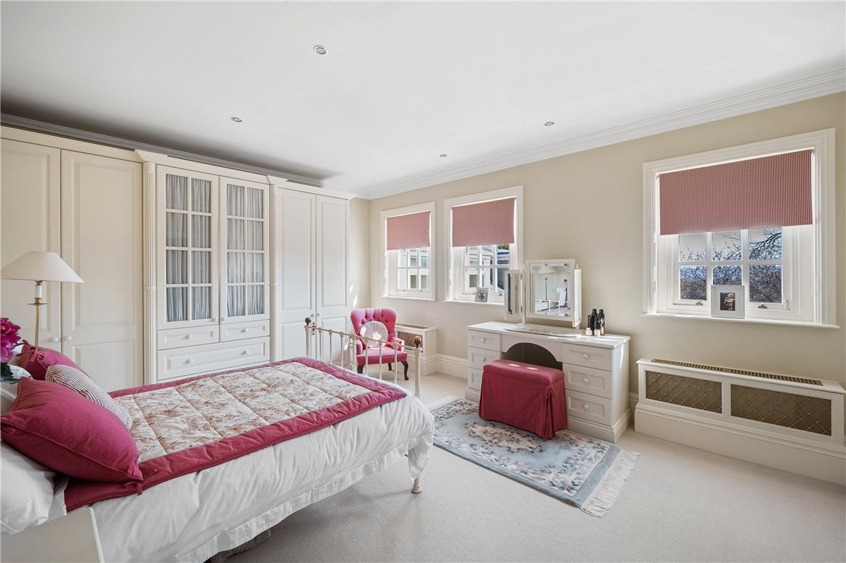 6 bedroom House, Crag Lane, Huby, LS17 - Available, Image 11