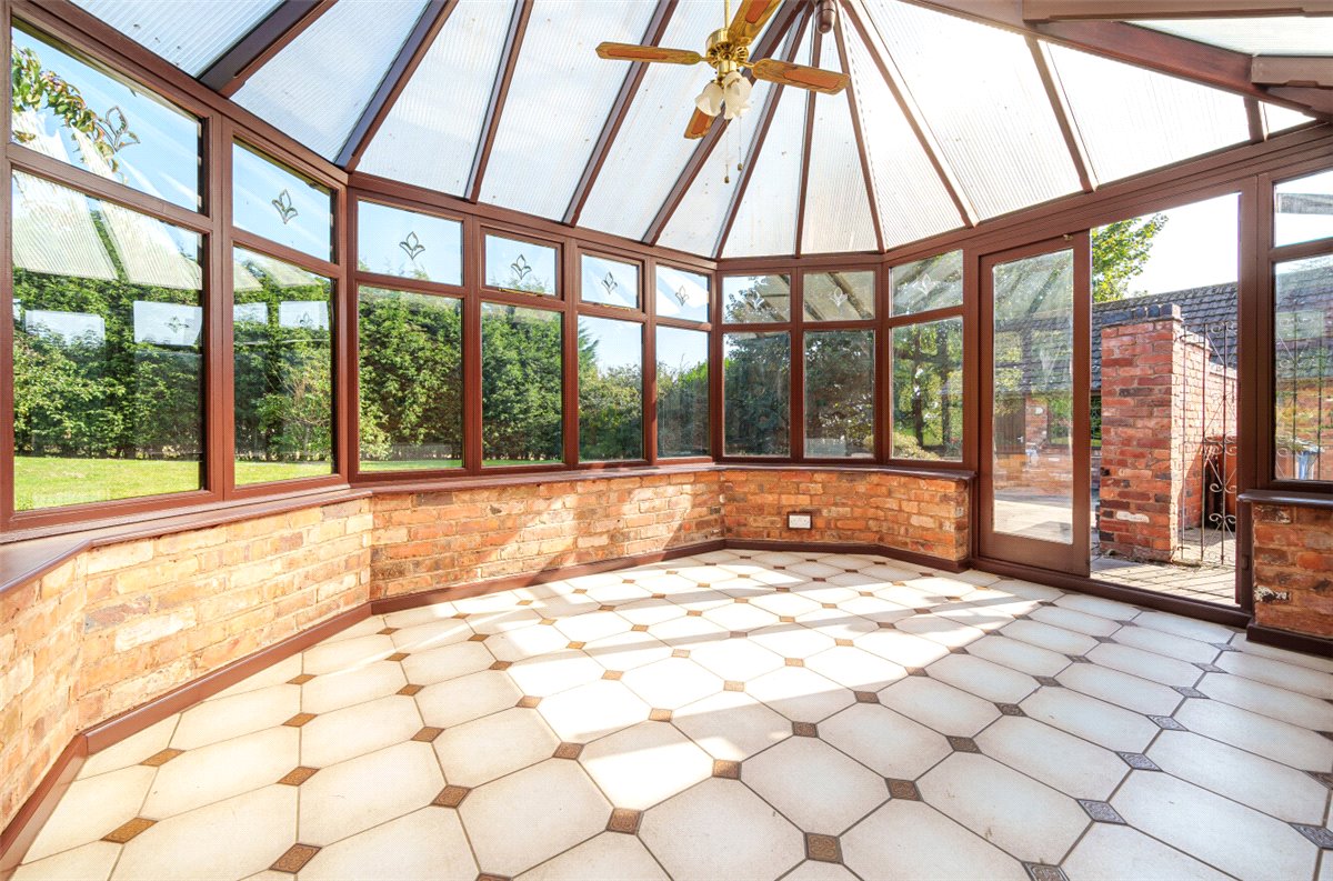 4 bedroom Bungalow, School Lane, Hints, B78 - Let Agreed, Image 12