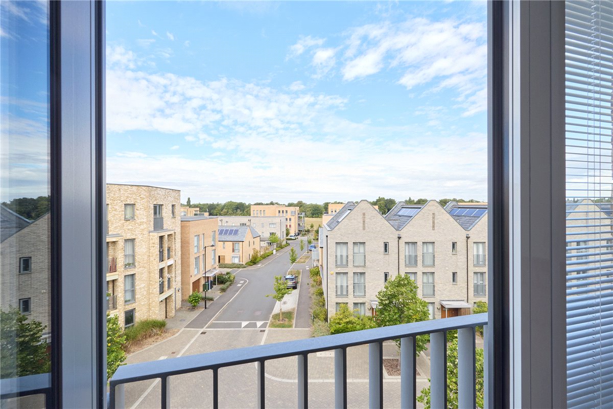 2 bedroom Flat, Osprey Drive, Trumpington, CB2 - Sold, Image 5