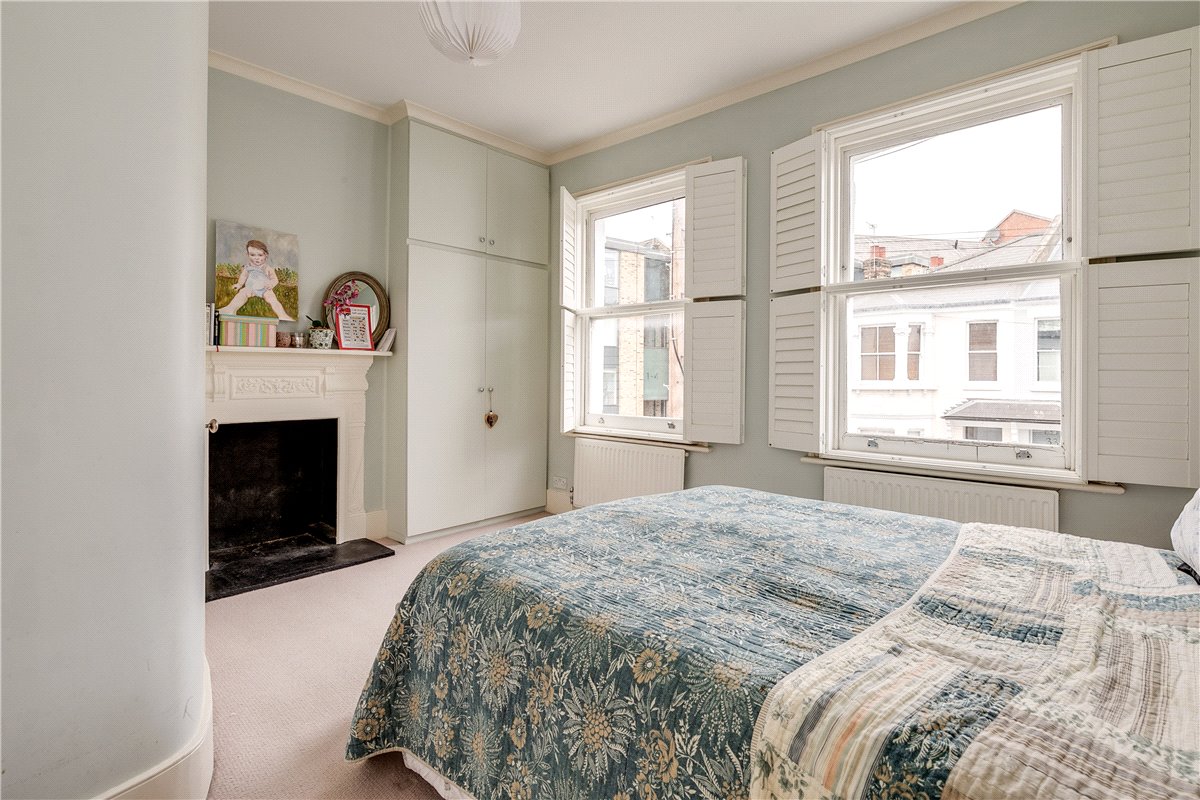 3 bedroom Flat, Ackmar Road, London, SW6 - , Image 3