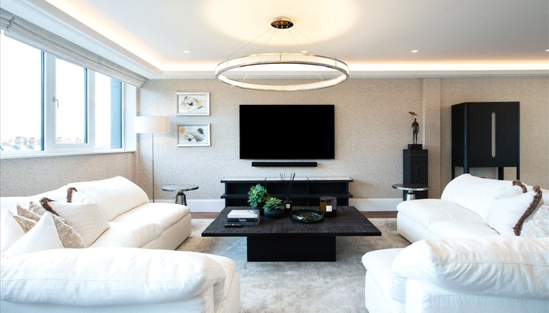 3 bedroom Flat, Young Street, London, W8 - Available, Image 13