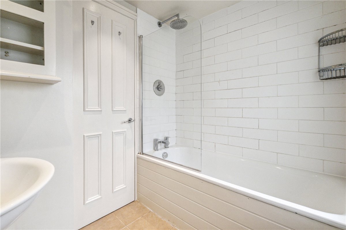 2 bedroom Flat, Geraldine Road, London, SW18 - Sold, Image 6