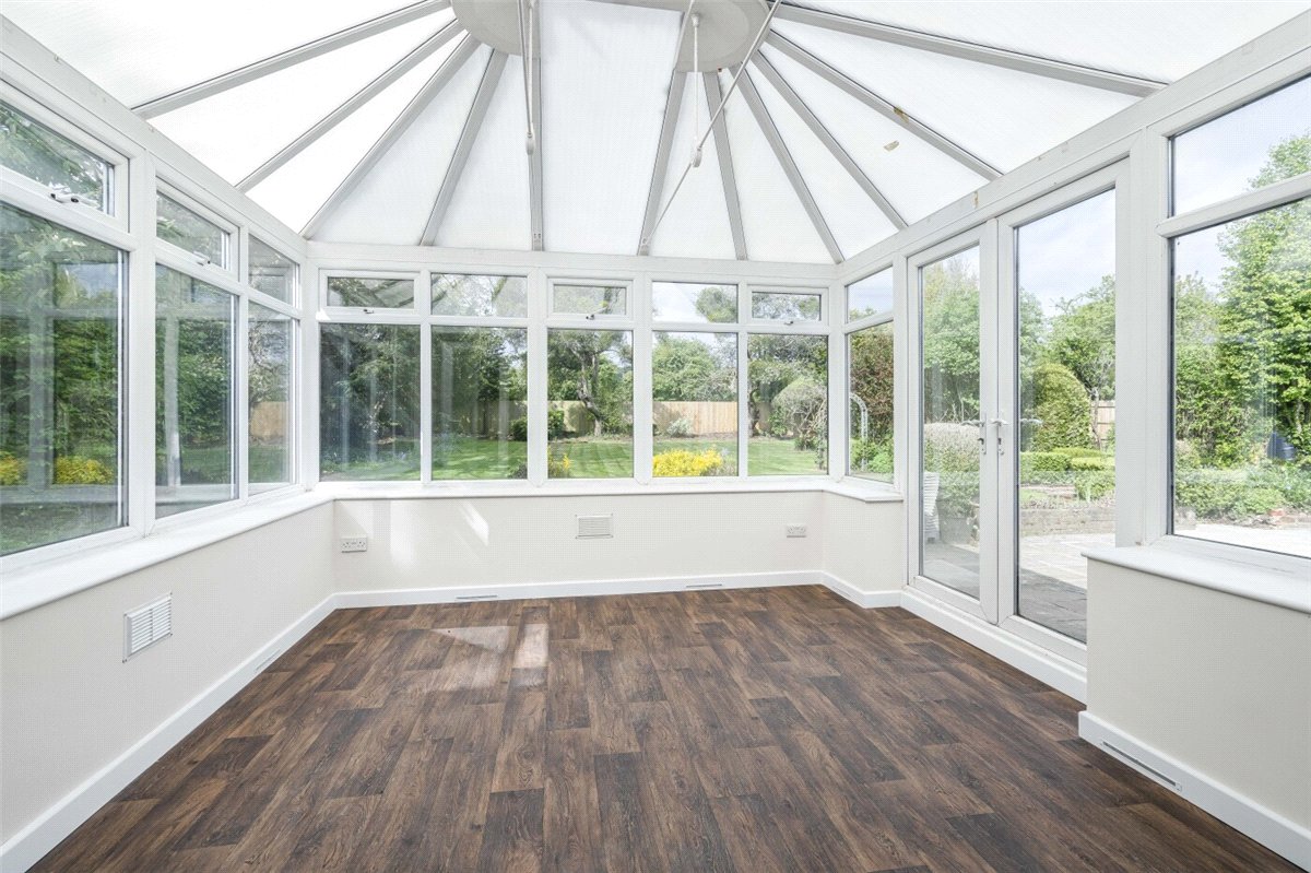 4 bedroom Bungalow, London Road, Wendover, HP22 - Let Agreed, Image 11