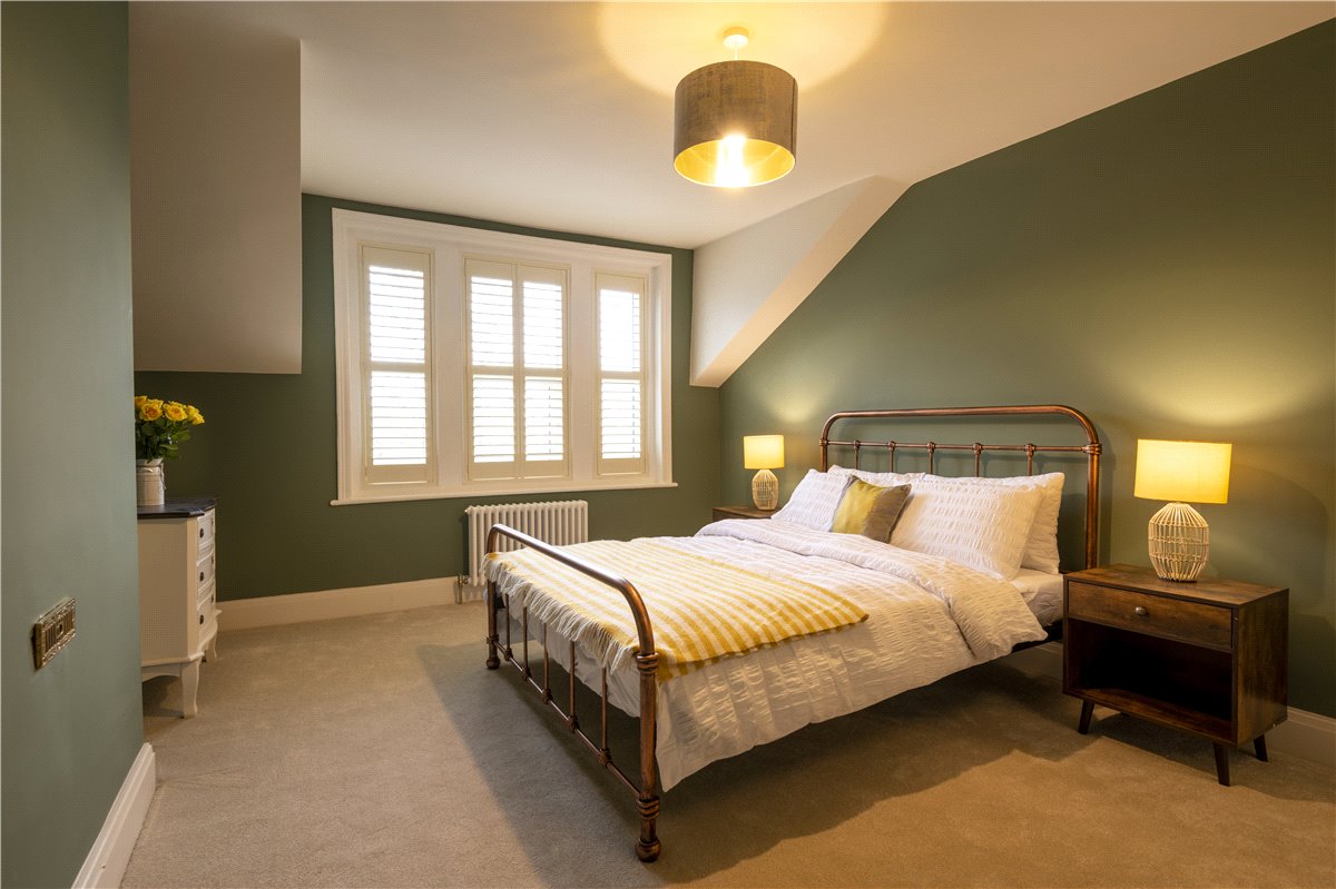 6 bedroom House, Harlow Moor Drive, Harrogate, HG2 - Let Agreed, Image 20