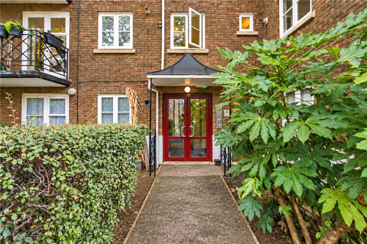 1 bedroom Flat, Brompton Park Crescent, London, SW6 - Available, Image 15