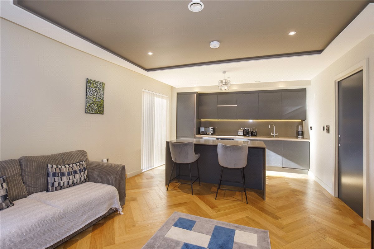 2 bedroom Flat, Toft Green, York, YO1 - Available, Image 7