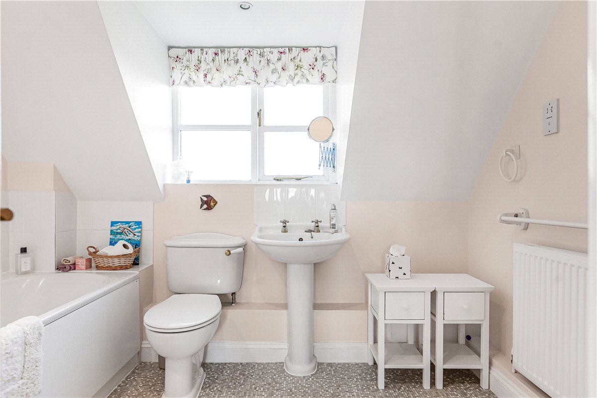 4 bedroom House, Appleton Road, Cumnor, OX2 - Available, Image 15