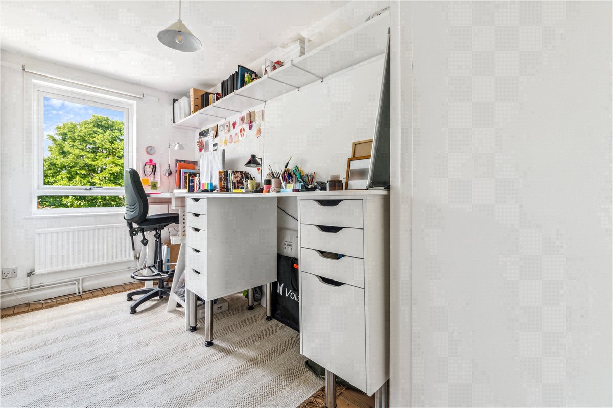 3 bedroom House, Singleton Close, London, SW17 - Sold STC, Image 4