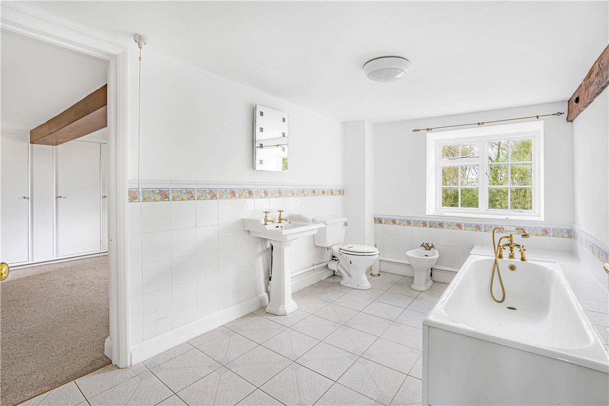 41  Country Estate, Mill Lane, Twyford, MK18 - Available, Image 23