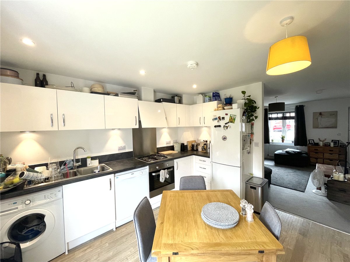 2 bedroom House, Merevale Close, Daventry, NN11 - , Image 3