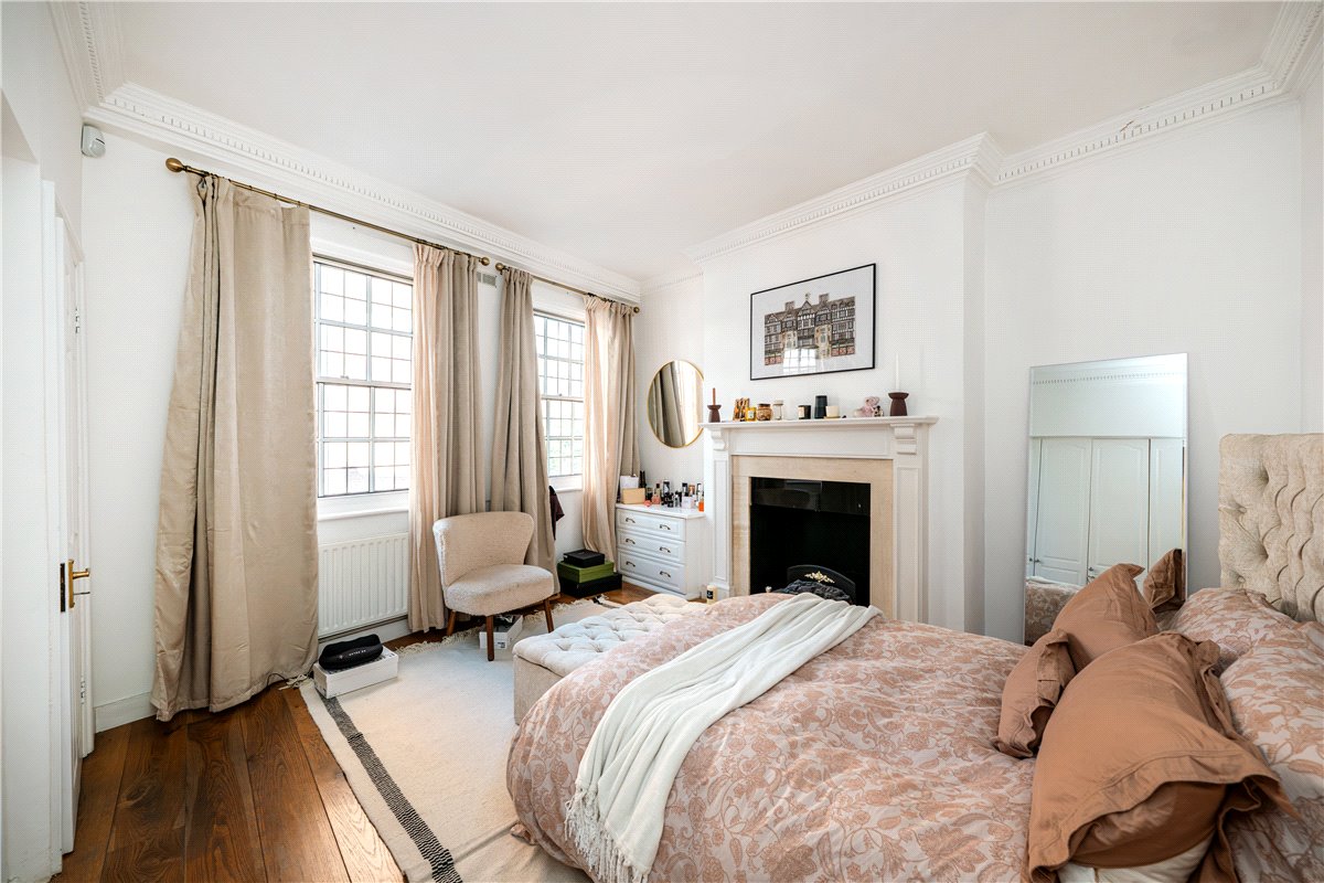 1 bedroom House, Hays Mews, Mayfair, W1J - Available, Image 2