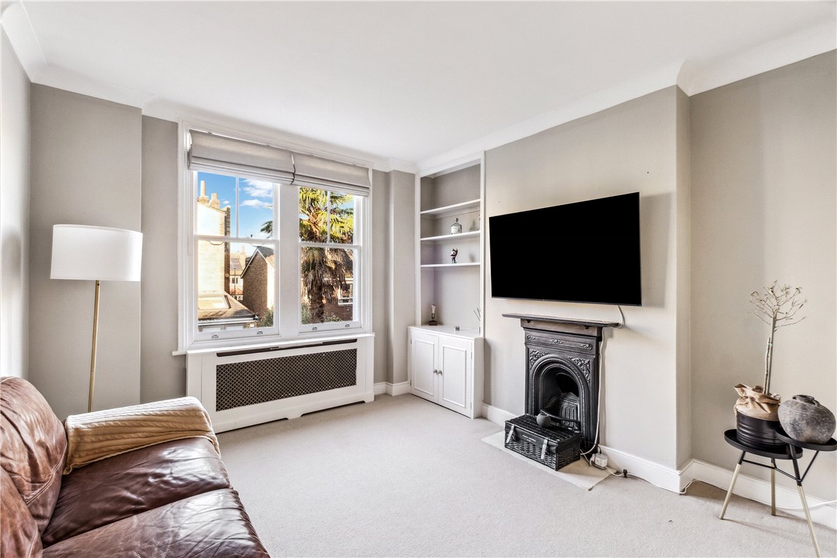 2 bedroom Flat, Airedale Road, London, SW12 - Sold, Image 8