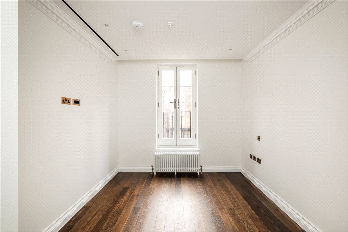 3 bedroom House, Charles Street, London, W1J - Available, Image 16