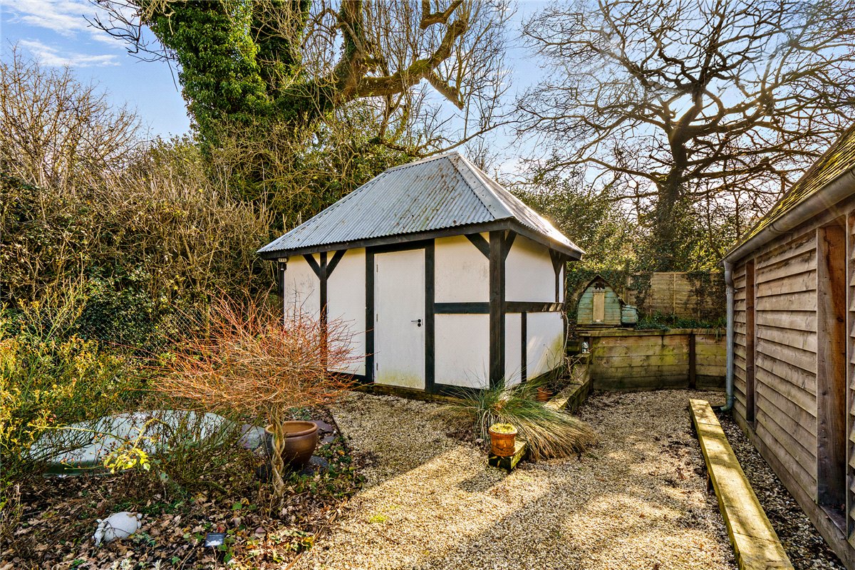 4 bedroom House, Lower Green, Inkpen, RG17 - Available, Image 32