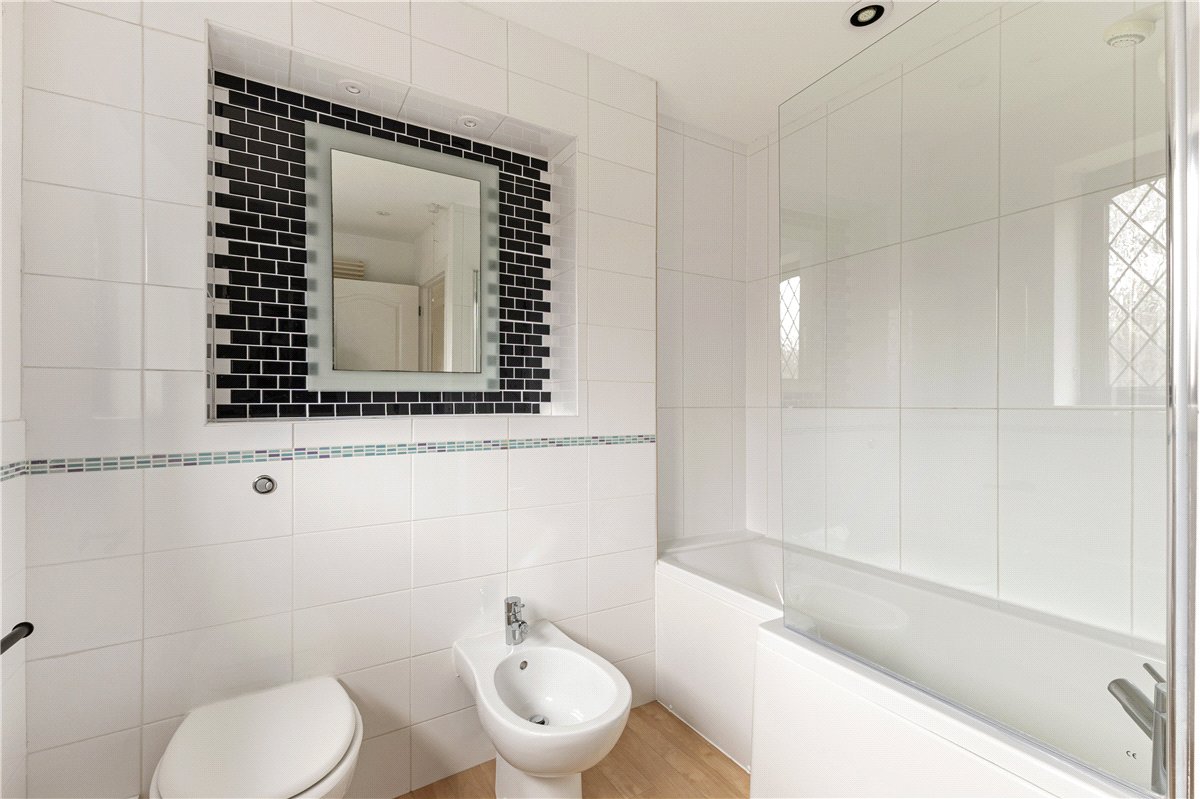 4 bedroom House, Manor Park, South Marston, SN3 - Sold, Image 8