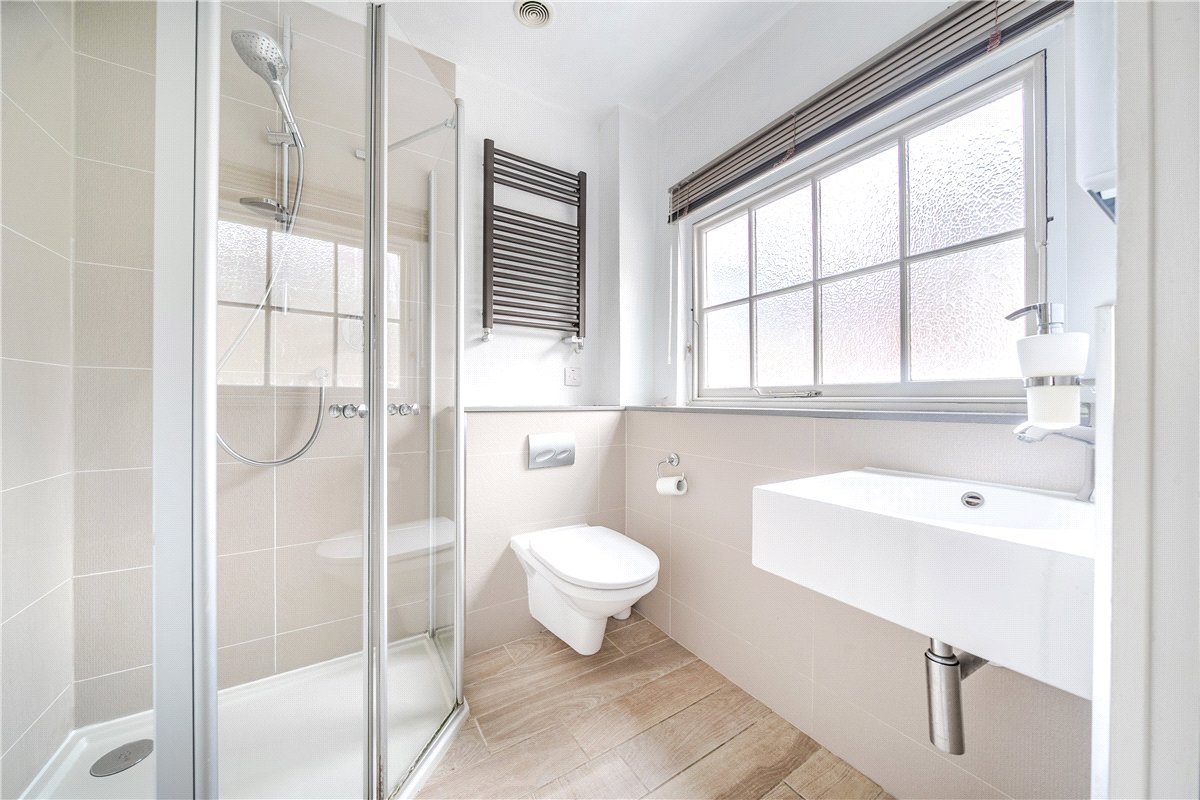 2 bedroom Maisonette, Monmouth Street, Bath, BA1 - Sold, Image 6